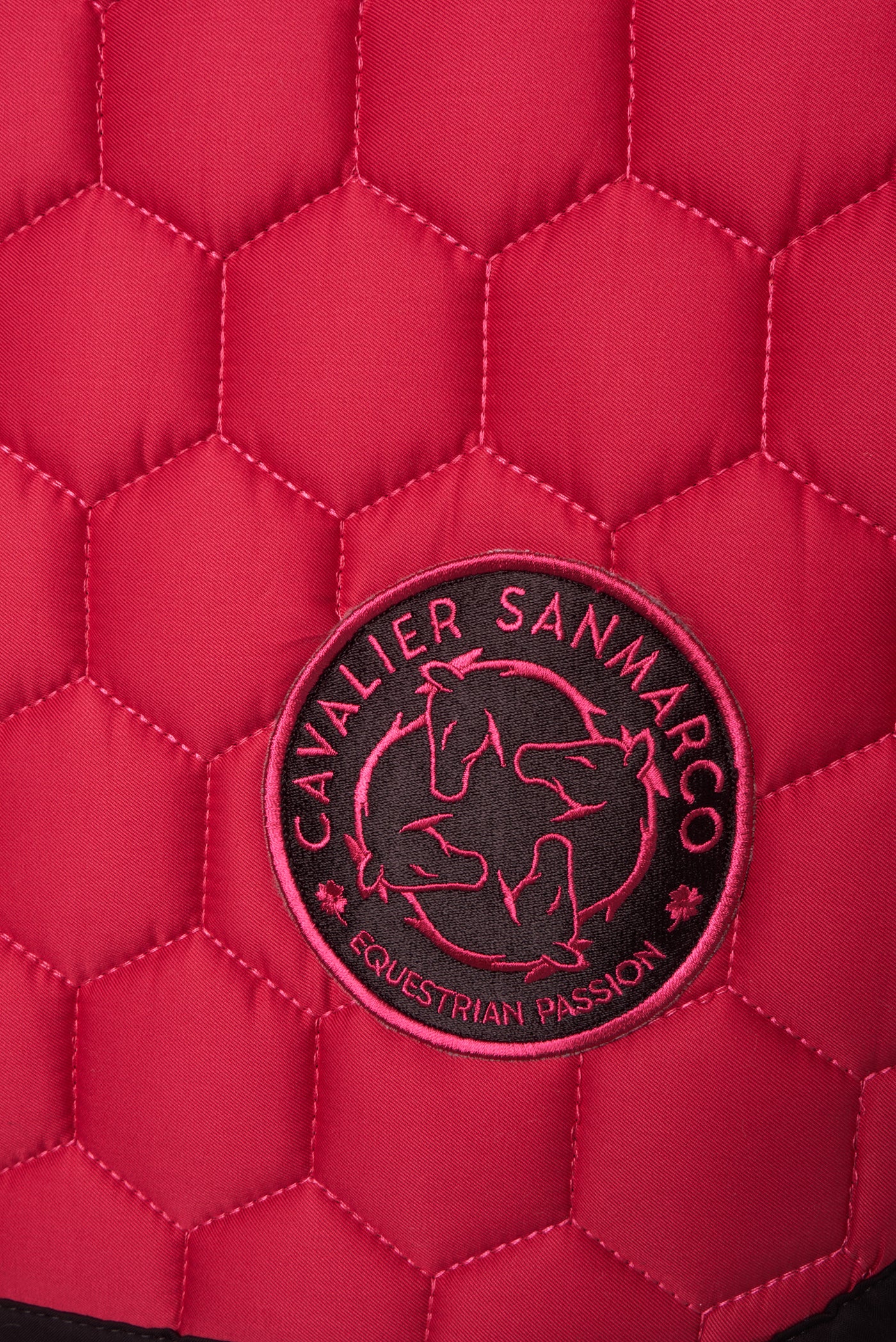 PARIS SADDLE PAD HONEYCOMB FUCHSIA SATIN